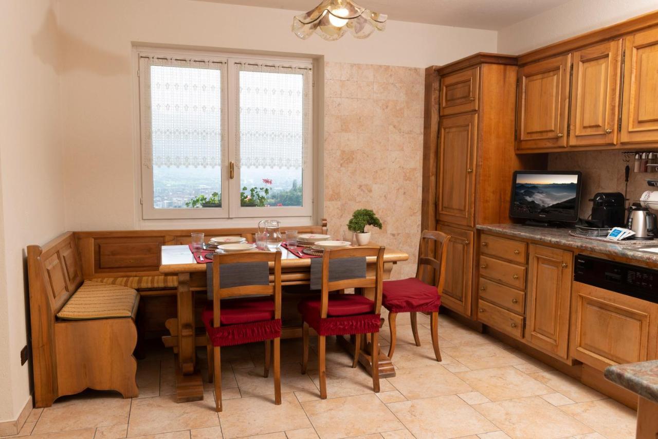 Villa Mara - Aosta - 200 Mq - Wifi - Jacuzzi - Parcheggio - Giardino Luaran gambar