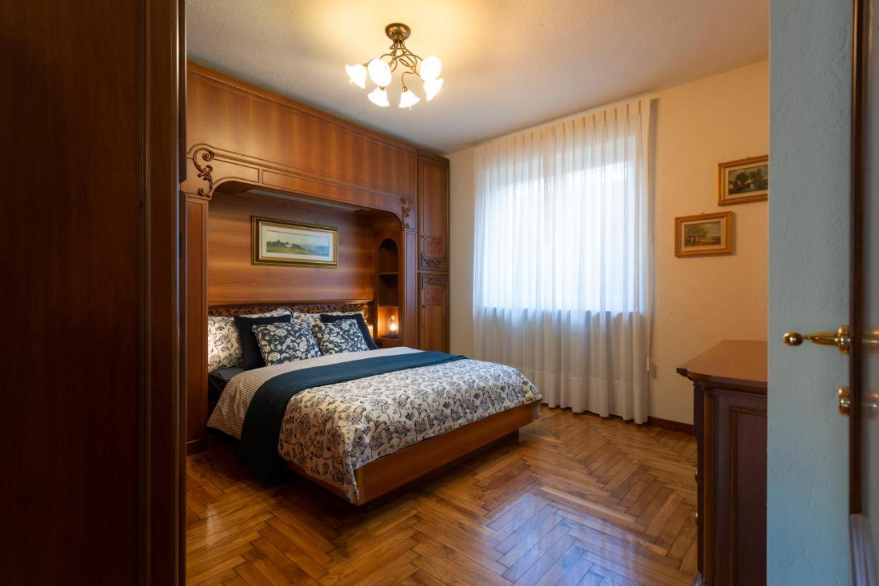 Villa Mara - Aosta - 200 Mq - Wifi - Jacuzzi - Parcheggio - Giardino Luaran gambar